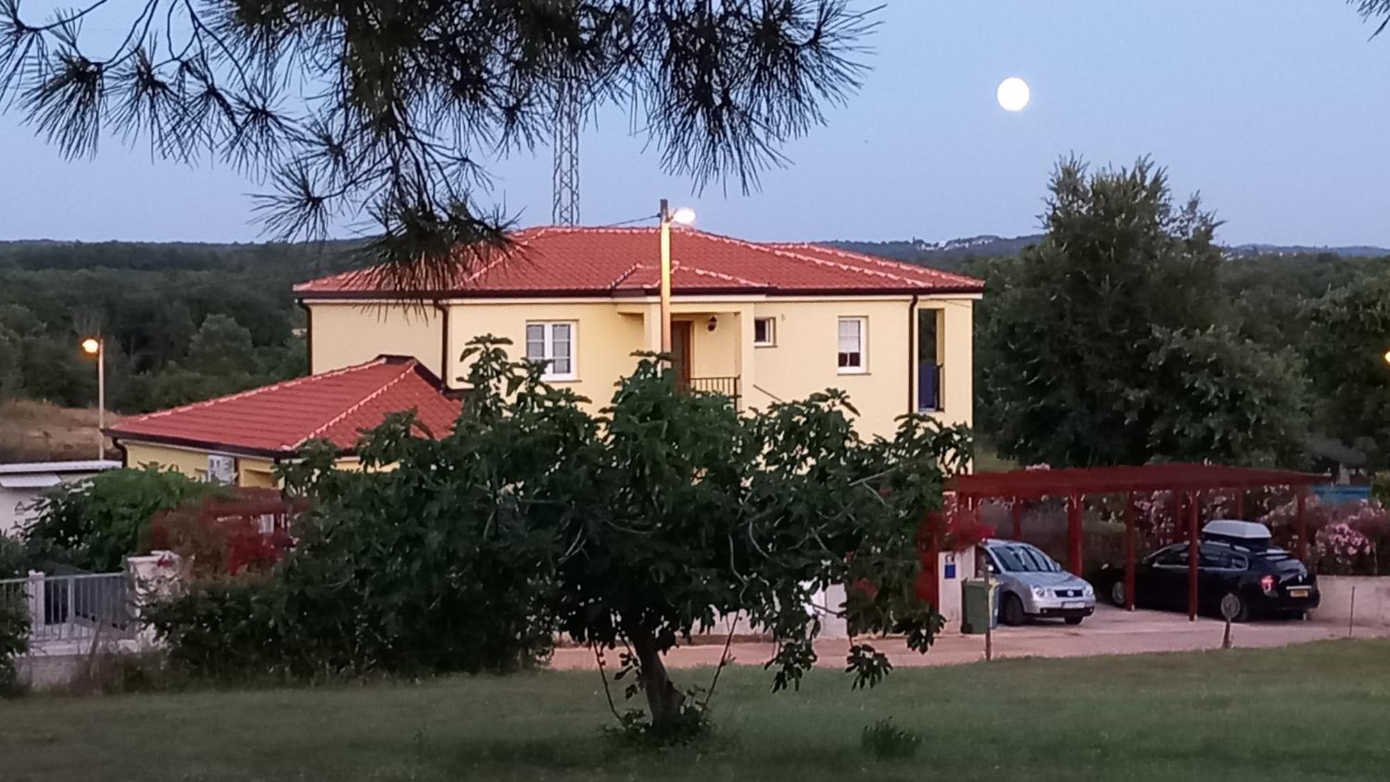 Antonio Solimar Apartments Porec Esterno foto
