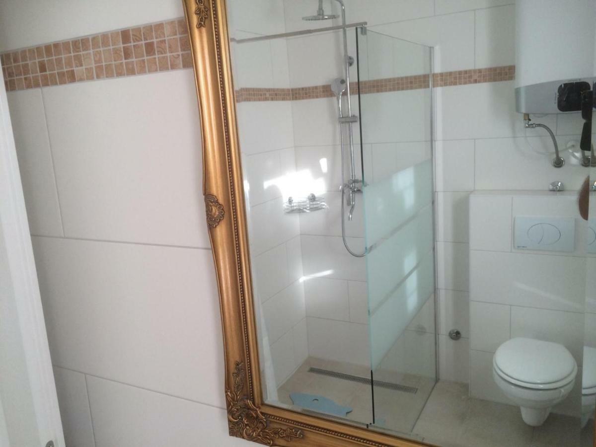 Antonio Solimar Apartments Porec Esterno foto